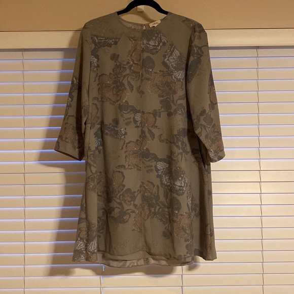 Aritzia Wilfred Printed Myosotis Shift Dress - Picture 2 of 7